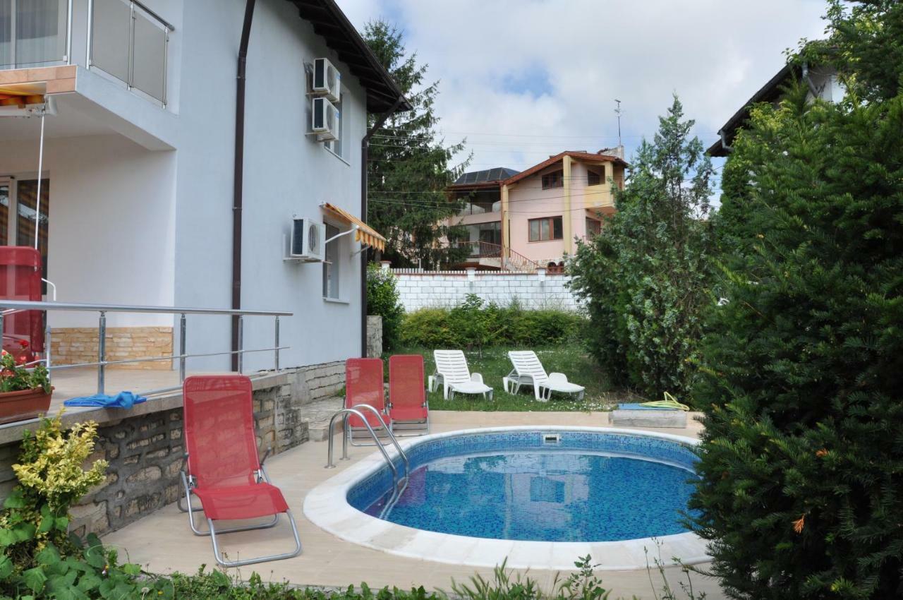 Villa Holiday Балчик Экстерьер фото