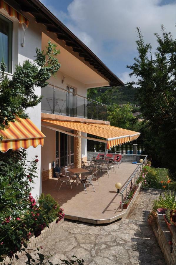 Villa Holiday Балчик Экстерьер фото